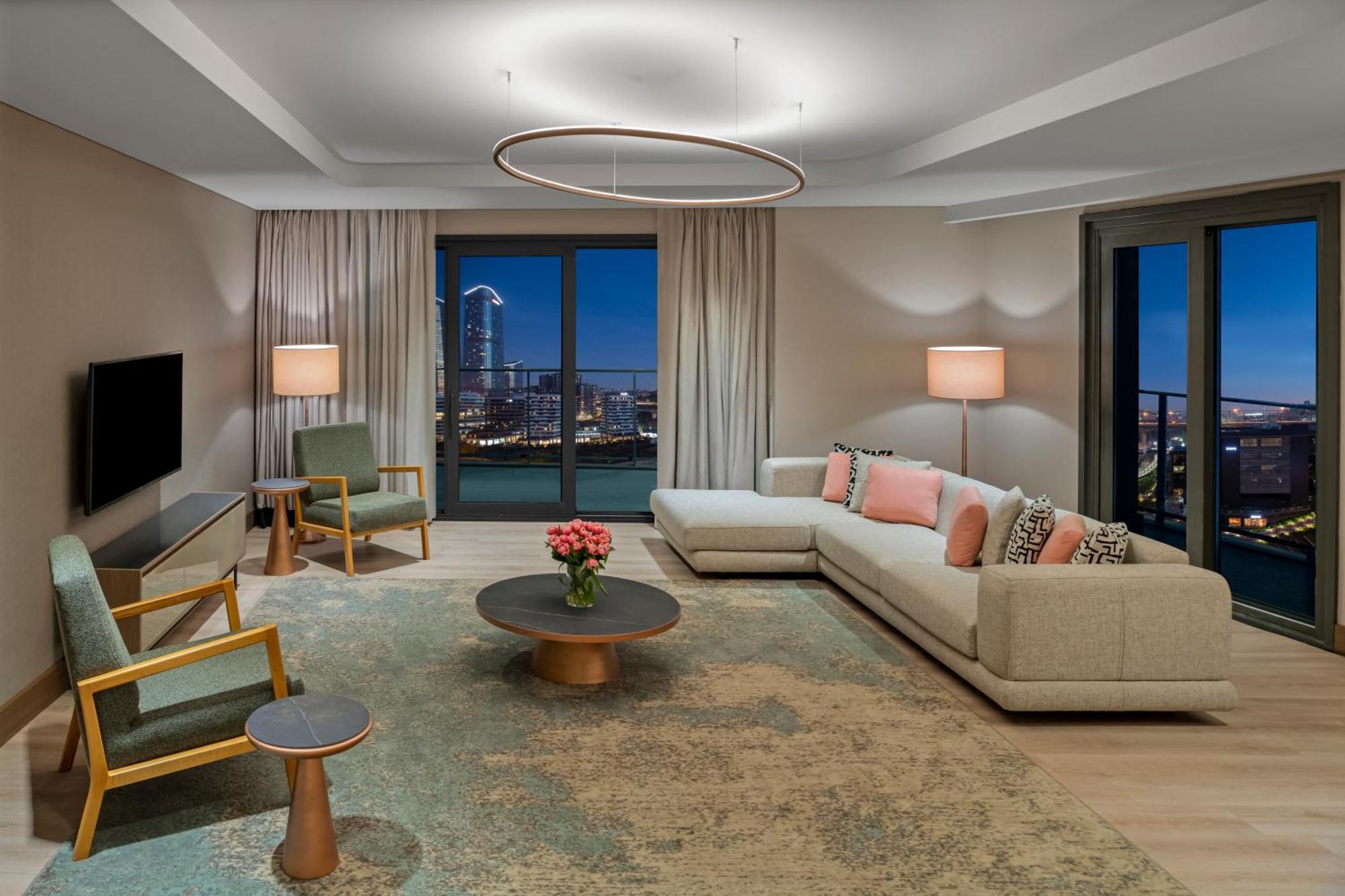 Moevenpick Living Istanbul Saklivadi Hotel Екстериор снимка