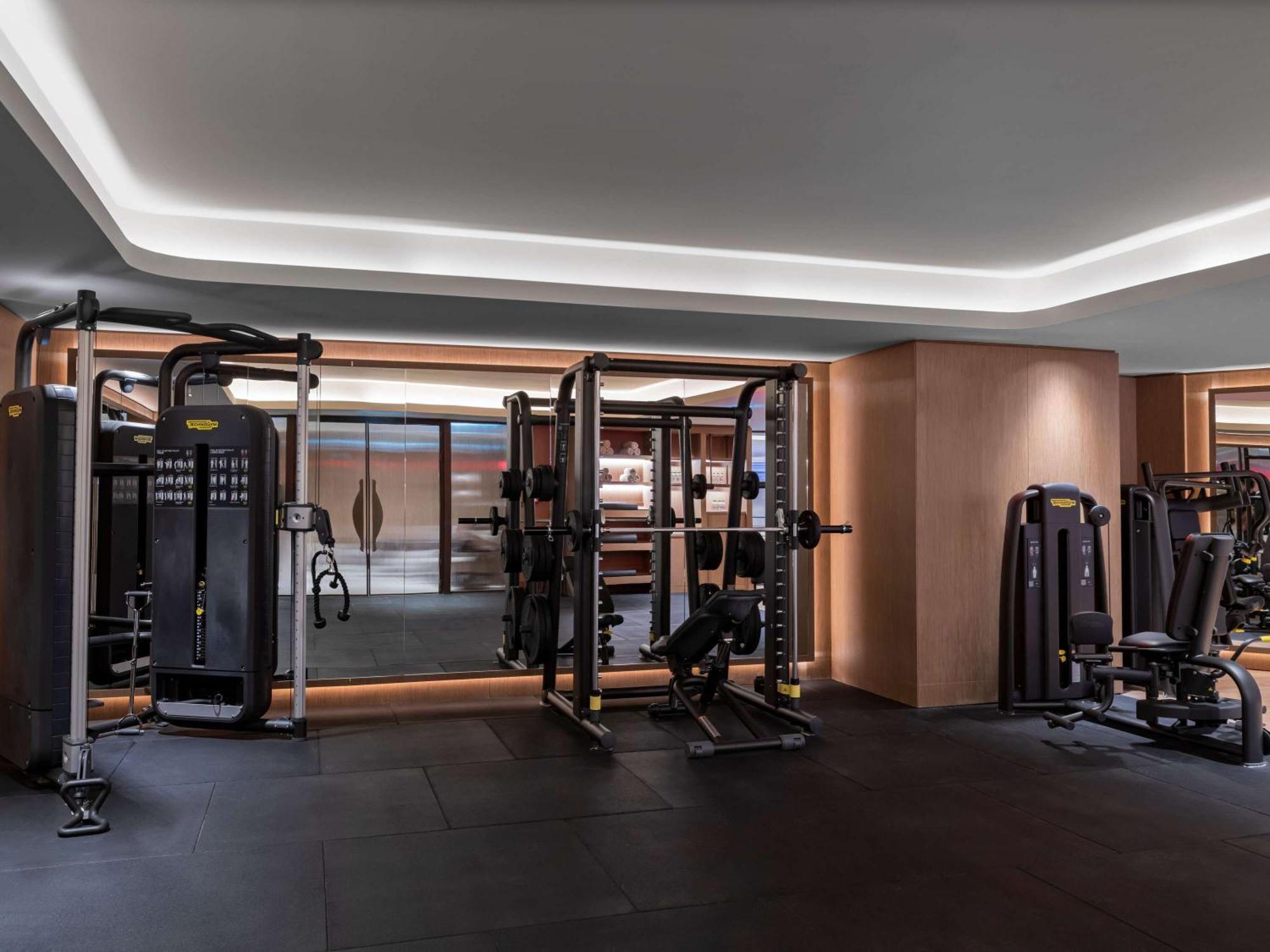 Moevenpick Living Istanbul Saklivadi Hotel Екстериор снимка