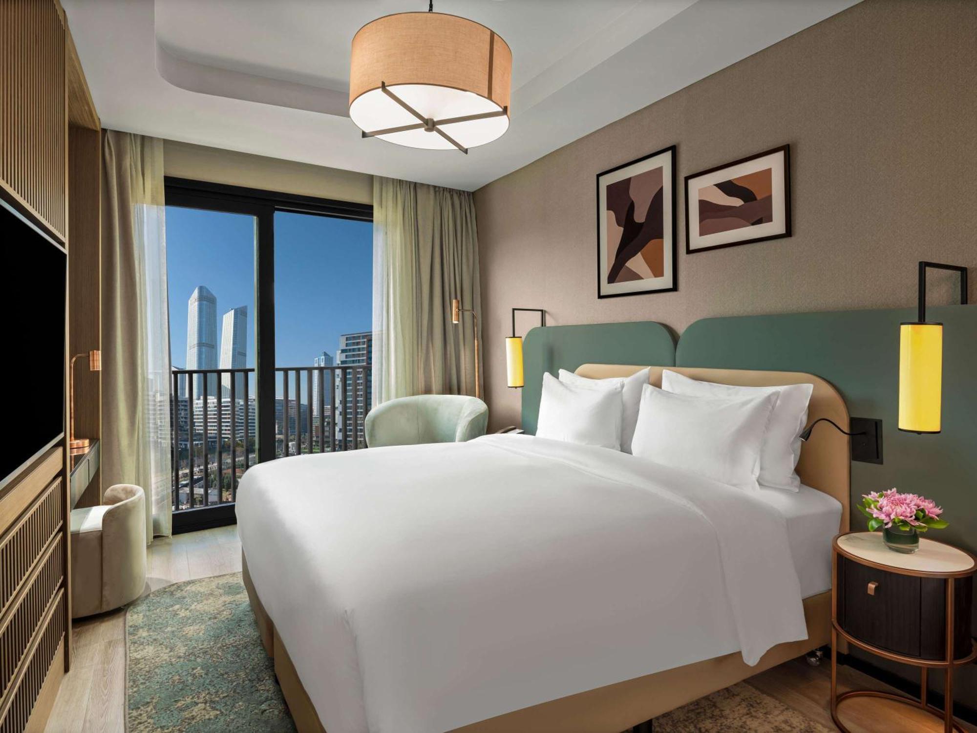 Moevenpick Living Istanbul Saklivadi Hotel Екстериор снимка