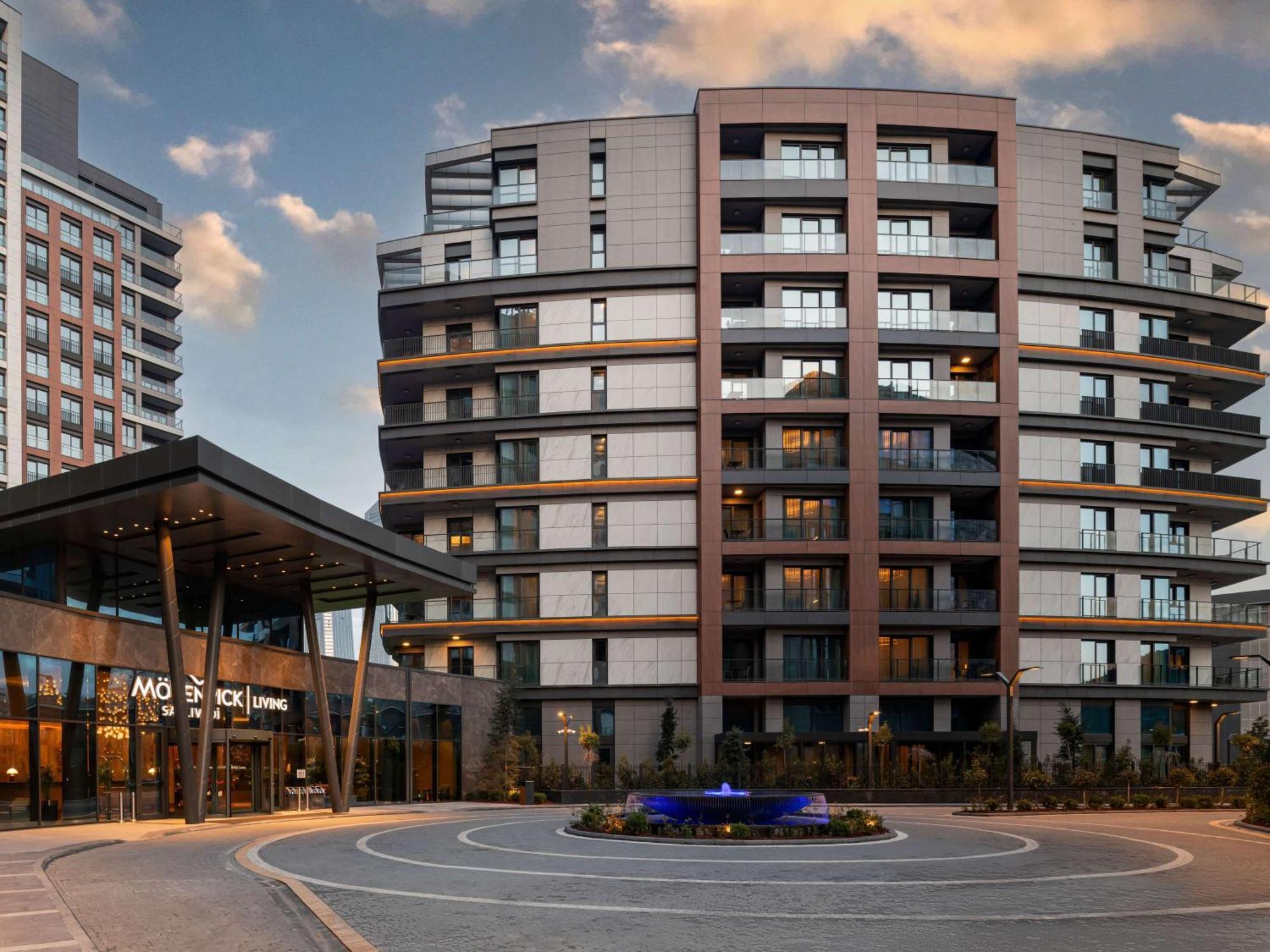 Moevenpick Living Istanbul Saklivadi Hotel Екстериор снимка